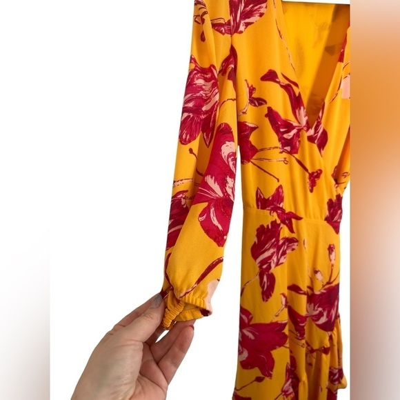 Color Me Courtney Eleanor Yellow Wrap With Pink Flowers Floral Dress Size Small - Picture 10 of 15